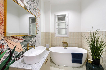 Elegant renovated appartment in Budapest -  Elegantný byt v Budapešti - 12_4_366ccb79884aceafbf8452dd2a0d1db8