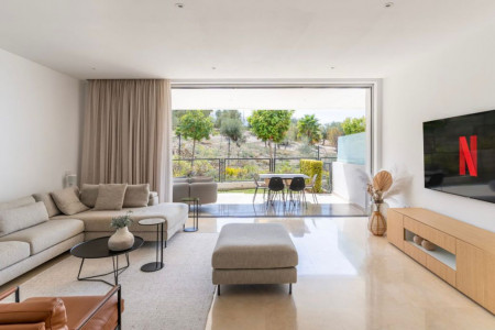 Marbella 4 bedroom spacious apartment - Priestranný 4-izbový apartmán v Marbelle - 17_c17b52782c8b1159f11f511fc0234923