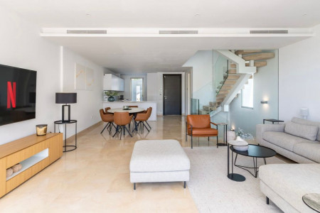 Marbella 4 bedroom spacious apartment - Priestranný 4-izbový apartmán v Marbelle - 1_4f96c257e76f4ef08c65824c0175683d