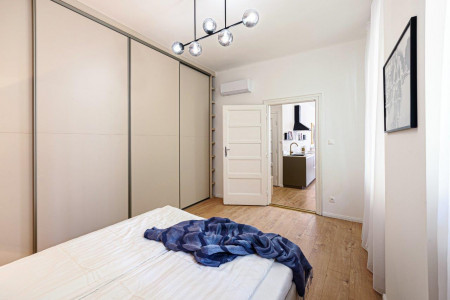Elegant renovated appartment in Budapest -  Elegantný byt v Budapešti - 2_5_2374bf9c1416f94b213cff7185d7cdda