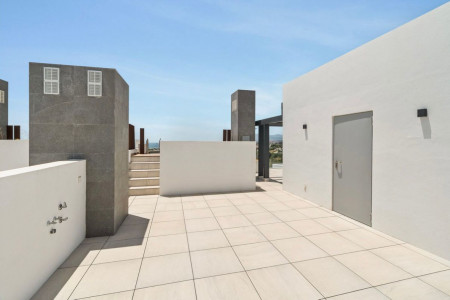 MARBELLA  5 BEDROOM LUXURY APARTMENT - LUXUSNÝ 5-IZBOVÝ APARTMÁN V MARBELLE - 9_50c15ad35370f0eb940446ff0b4d6e14